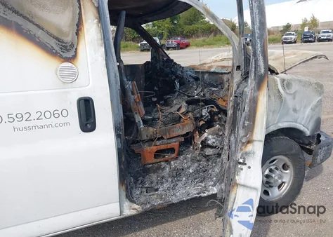 2020 Chevrolet Express Cargo Rwd 2500 Regular Wheelbase Wt from USA, damaged, VIN 1GCWGAFG7L1270907